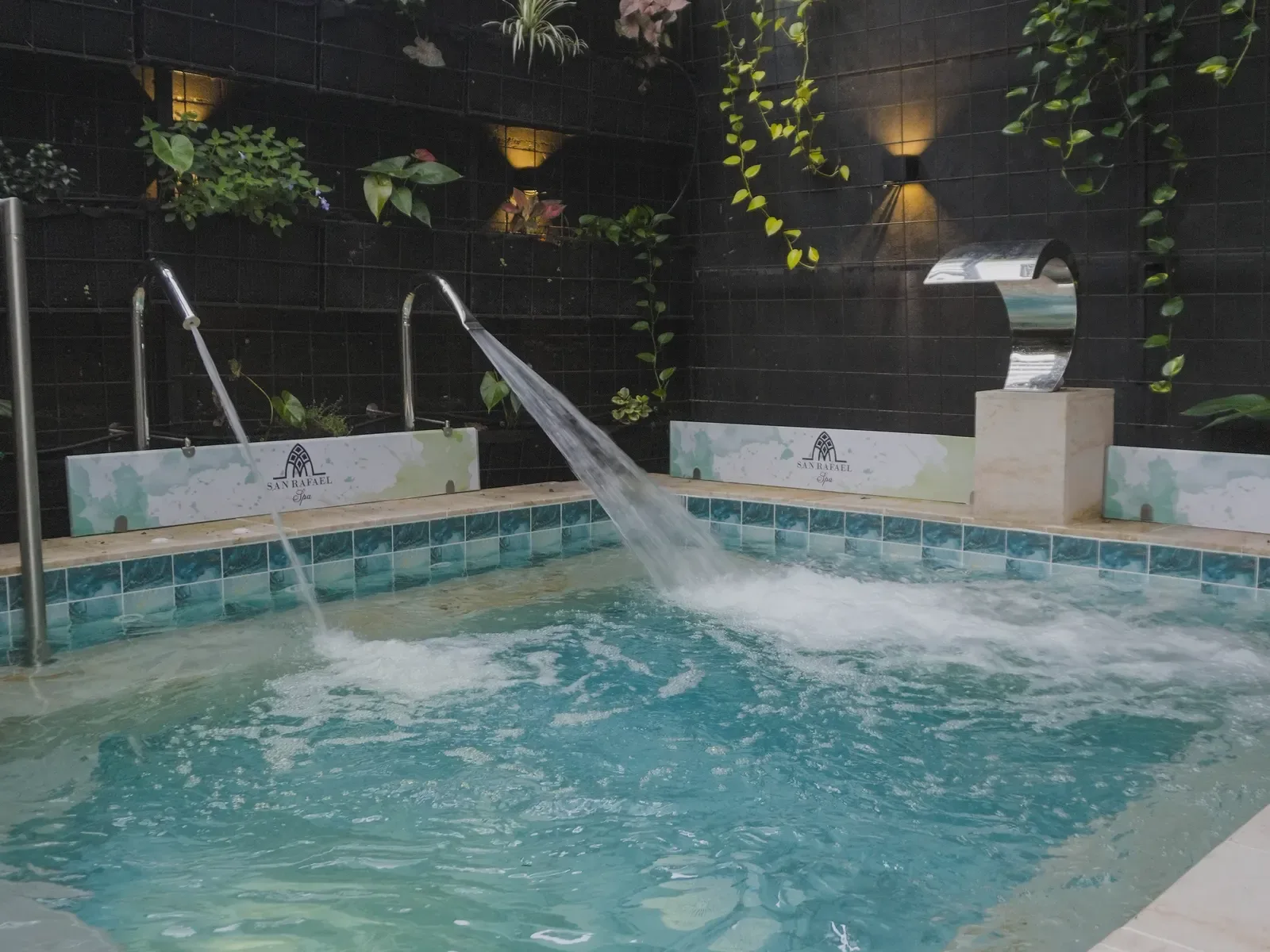 Jacuzzi